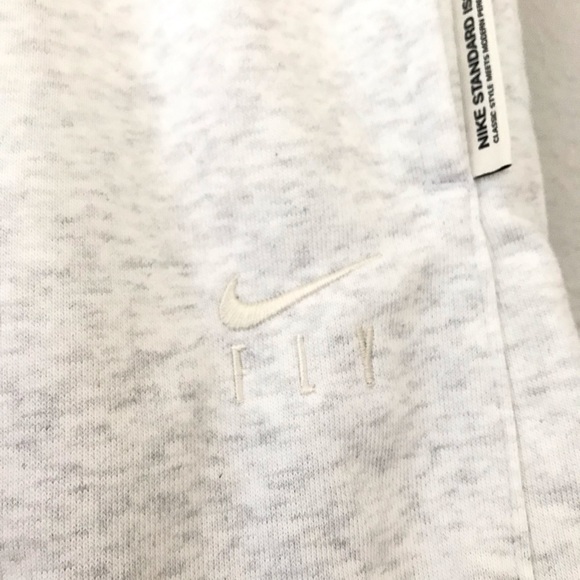 NWT Nike Women’s Basketball Shorts Size: XXL - Picture 5 of 16